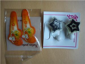 New strawberry hair clip-reserved